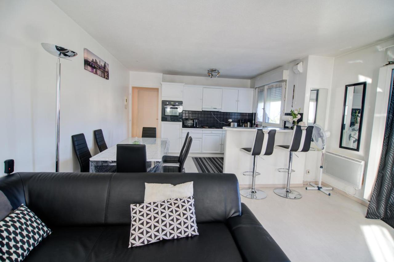 Design Apartment Near Geneva Etrembieres Kültér fotó